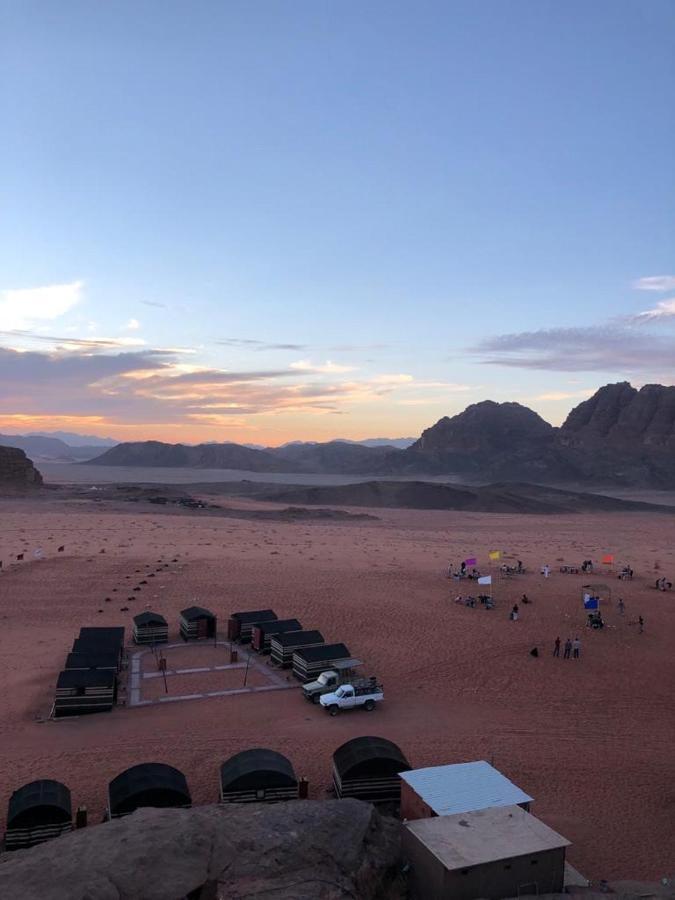 Wadi Rum Starlight Camp Eksteriør bilde