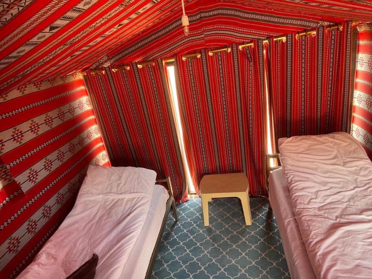Wadi Rum Starlight Camp Eksteriør bilde