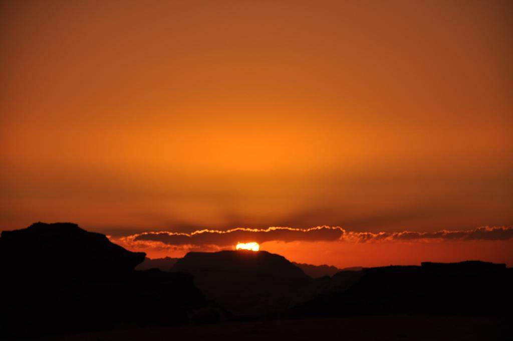 Wadi Rum Starlight Camp Eksteriør bilde