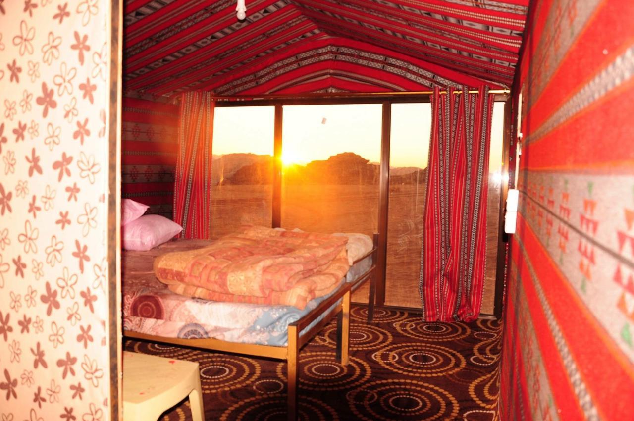Wadi Rum Starlight Camp Eksteriør bilde